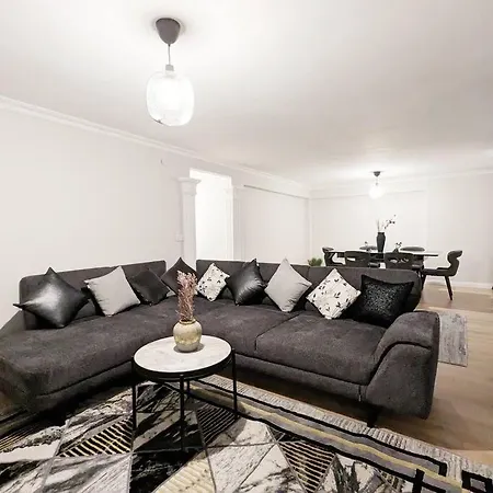 Chic & Large 3-bedroom Flat In Sisli * Κωνσταντινούπολη