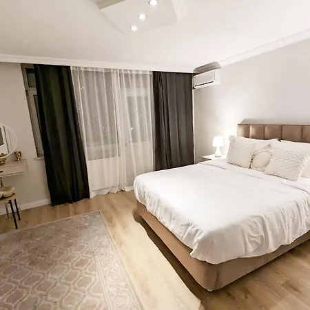 Chic & Large 3-bedroom Flat In Sisli Διαμέρισμα
