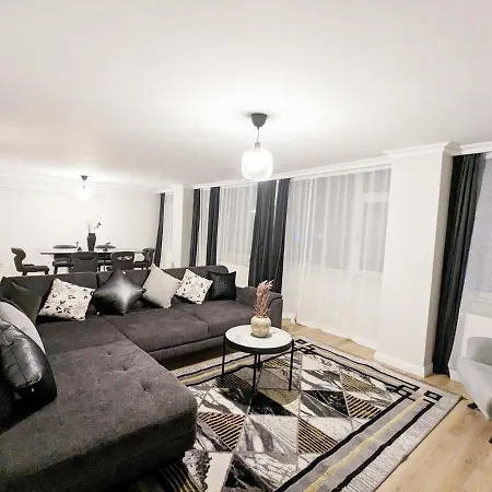 Chic & Large 3-bedroom Flat In Sisli Κωνσταντινούπολη