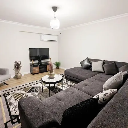 Chic & Large 3-bedroom Flat In Sisli Apartman Isztambul